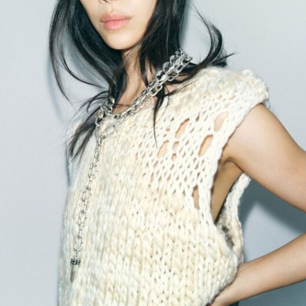 Zara Beige Cream Ecru Open Knit Sleeveless Sweater Tank Top Size M